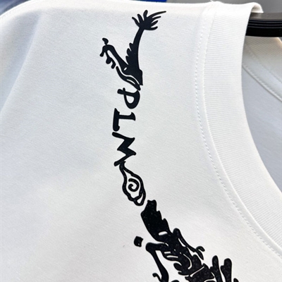 市场上装-T恤-欧货T恤