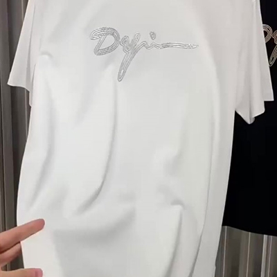 市场上装-T恤-欧货T恤