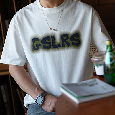 市场上装-T恤-休闲T恤