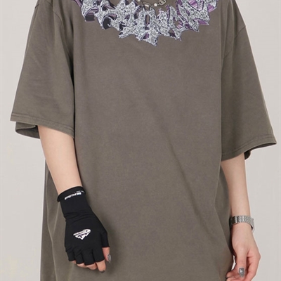 市场上装-T恤-电商T恤