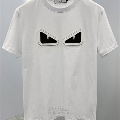 市场上装-T恤-欧货T恤