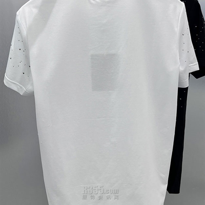 市场上装-T恤-欧货T恤