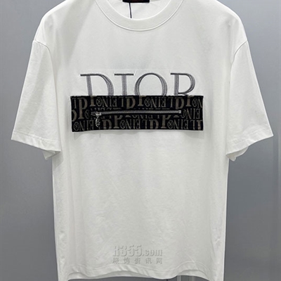 市场上装-T恤-欧货T恤