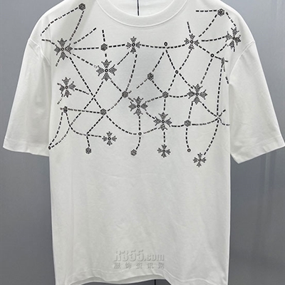 市场上装-T恤-欧货T恤