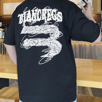 市场上装-T恤-欧货T恤