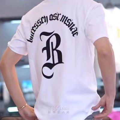 市场上装-T恤-欧货T恤