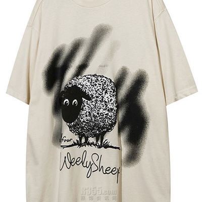 市场上装-T恤-电商T恤