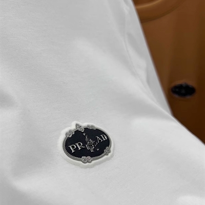 市场上装-T恤-欧货T恤