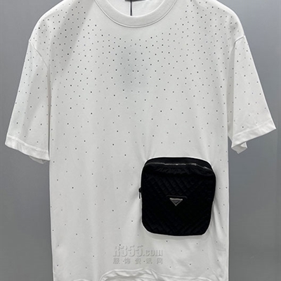 市场上装-T恤-欧货T恤