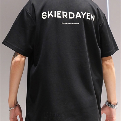 市场上装-T恤-休闲T恤