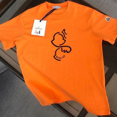 市场上装-T恤-欧货T恤