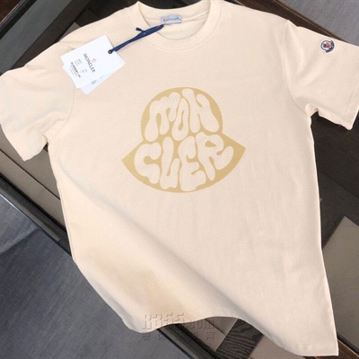 市场上装-T恤-欧货T恤