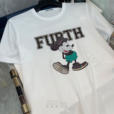 市场上装-T恤-欧货T恤