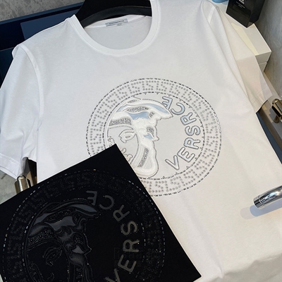 市场上装-T恤-欧货T恤