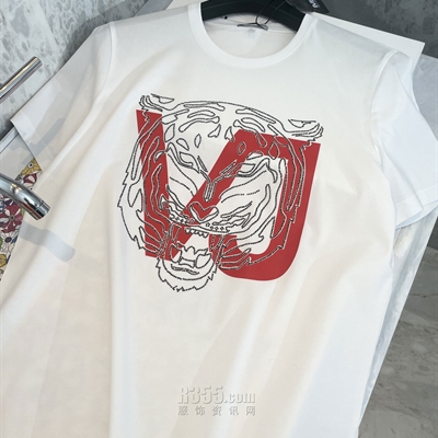 市场上装-T恤-欧货T恤