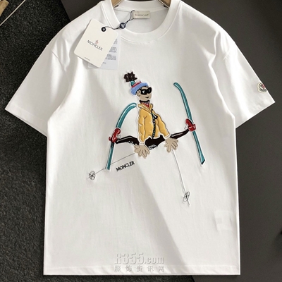 市场上装-T恤-欧货T恤