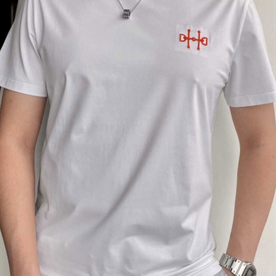 市场上装-T恤-欧货T恤