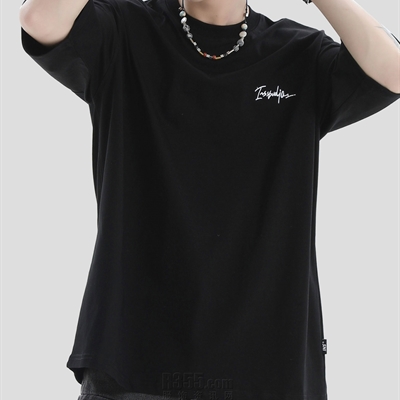 市场上装-T恤-电商T恤