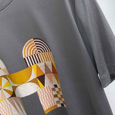 市场上装-T恤-欧货T恤