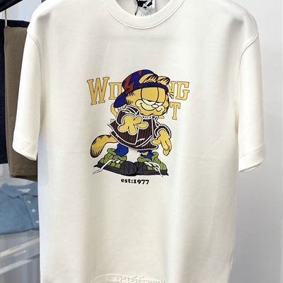 市场上装-T恤-欧货T恤