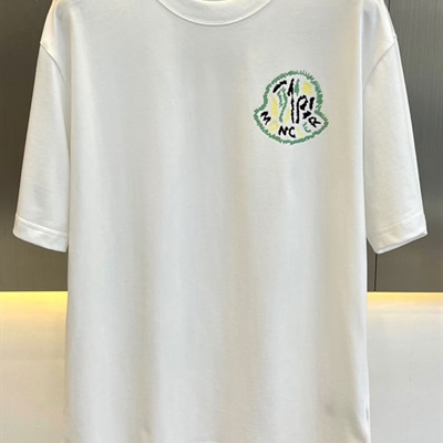 市场上装-T恤-欧货T恤