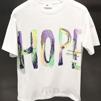 市场上装-T恤-欧货T恤