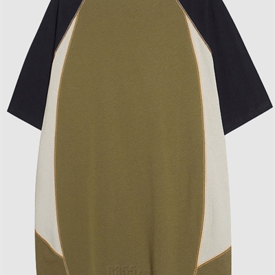 市场上装-T恤-电商T恤