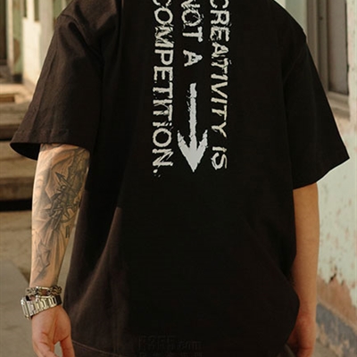 市场上装-T恤-电商T恤