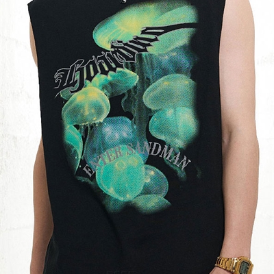 市场上装-T恤-电商T恤