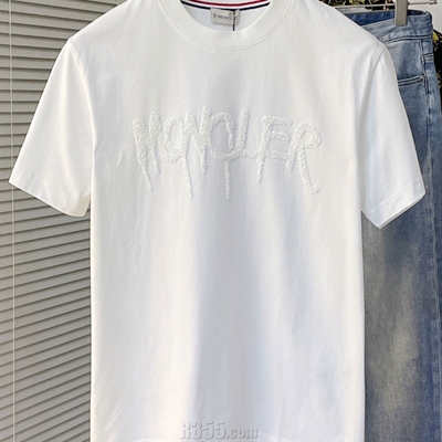 市场上装-T恤-欧货T恤