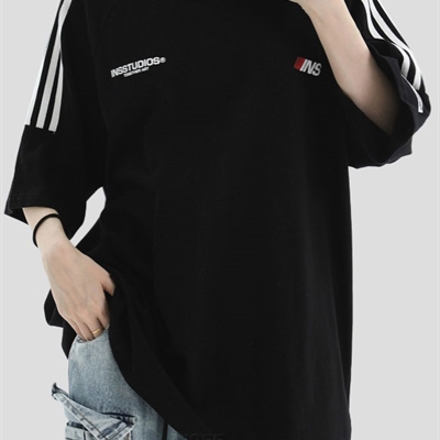 市场上装-T恤-电商T恤