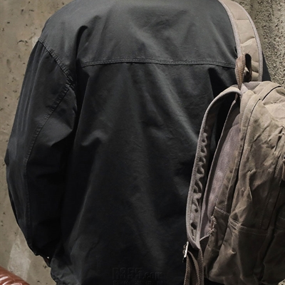 市场上装-夹克-休闲夹克