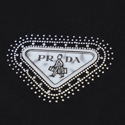 市场上装-T恤-欧货T恤