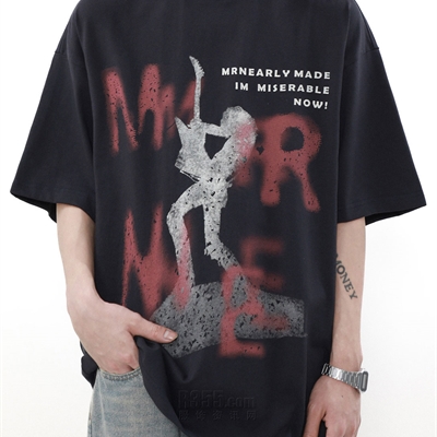 市场上装-T恤-电商T恤