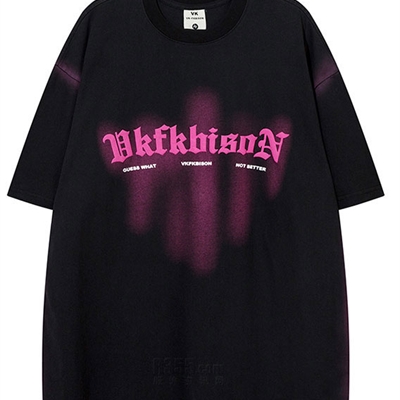 市场上装-T恤-电商T恤