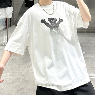 市场上装-T恤-休闲T恤