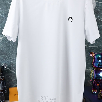 市场上装-T恤-欧货T恤