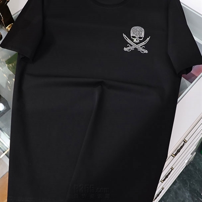 市场上装-T恤-欧货T恤