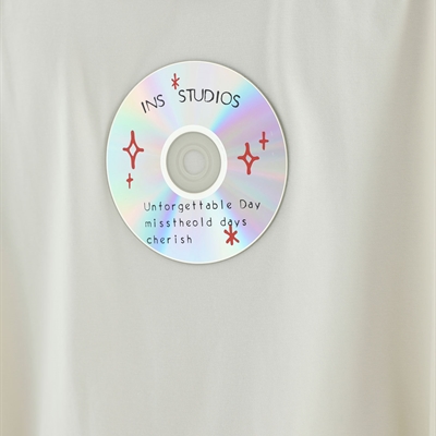 市场上装-T恤-电商T恤