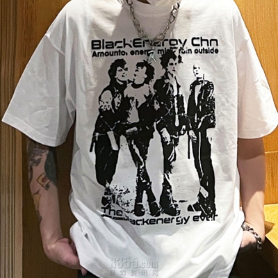 市场上装-T恤-电商T恤