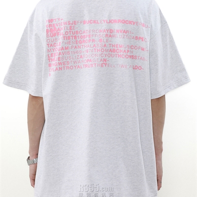 市场上装-T恤-电商T恤