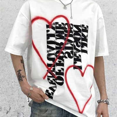 市场上装-T恤-电商T恤