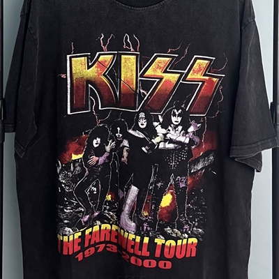 市场上装-T恤-电商T恤