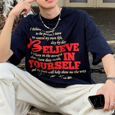 市场上装-T恤-电商T恤