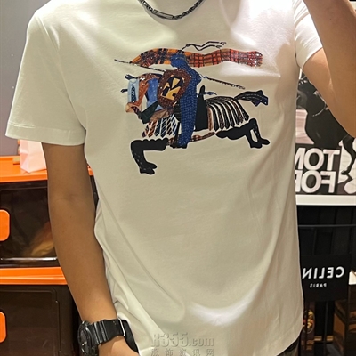 市场上装-T恤-欧货T恤