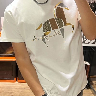 市场上装-T恤-欧货T恤