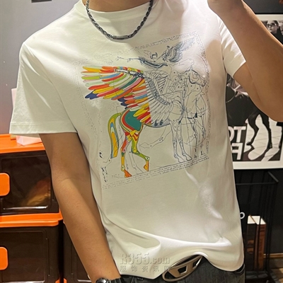 市场上装-T恤-欧货T恤