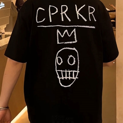 市场上装-T恤-电商T恤