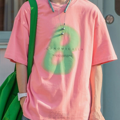 市场上装-T恤-电商T恤