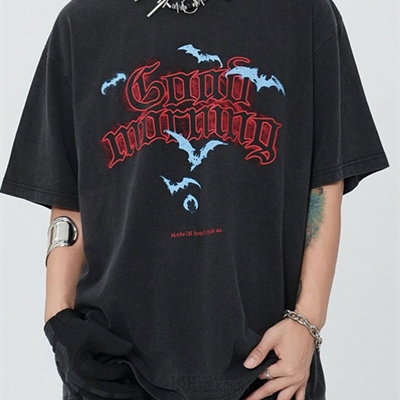 市场上装-T恤-电商T恤